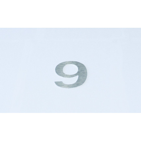 Chiffre relief en aluminium brossé chiffre 9