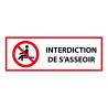 Panneau d'interdiction - Interdiction de s'asseoir - P018