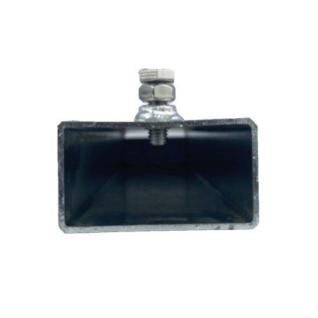 Fourreau à sceller pour poteau 80 × 40 mm acier galvanisé